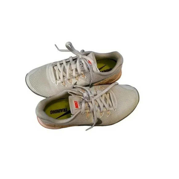 Adidas NMD_R1 Chalk White Semi Solar Men Sneakers Size 9.5 - Picture 4 of 10